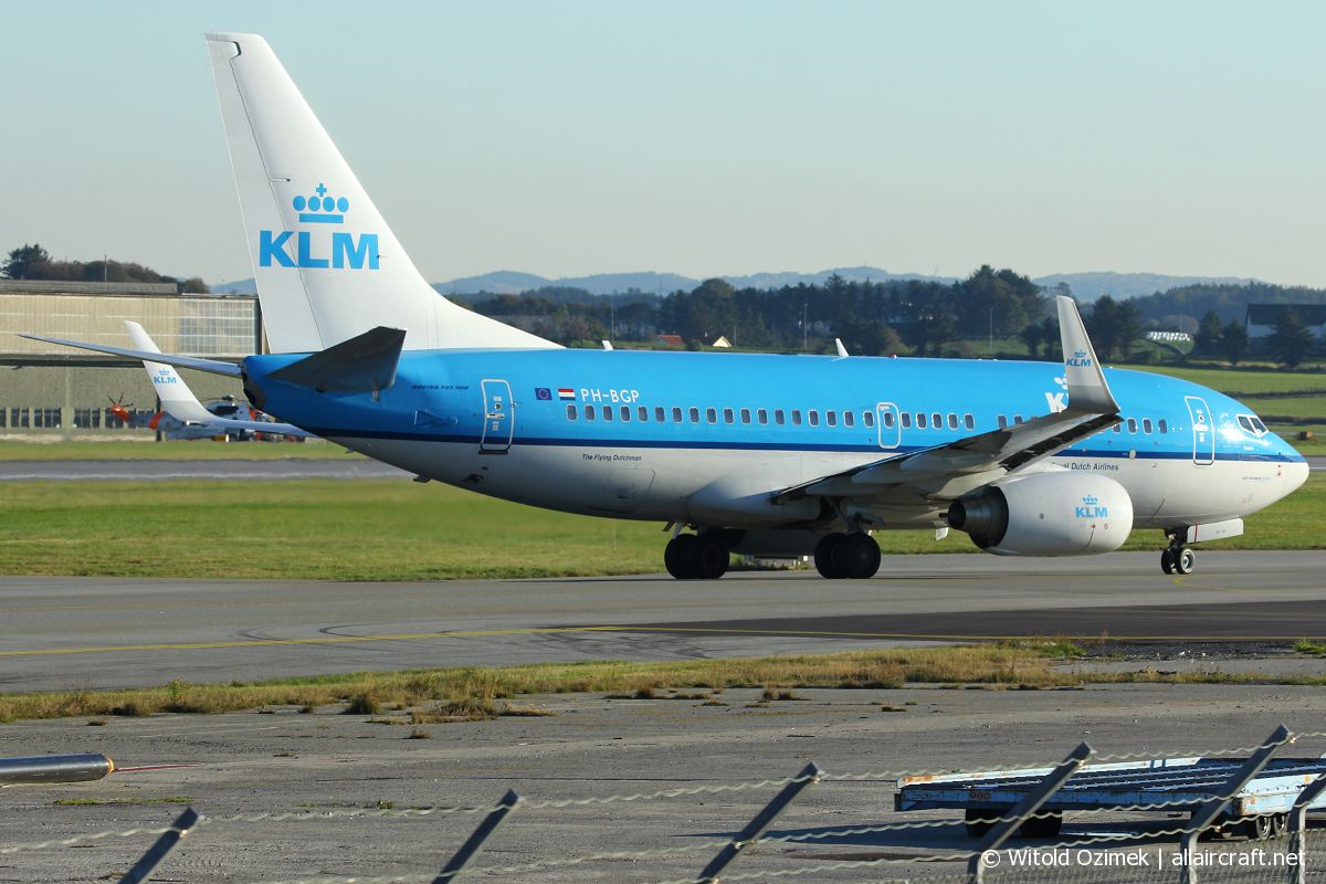 PH-BGP · Boeing 737-7K2(WL) · (SVG / ENZV)