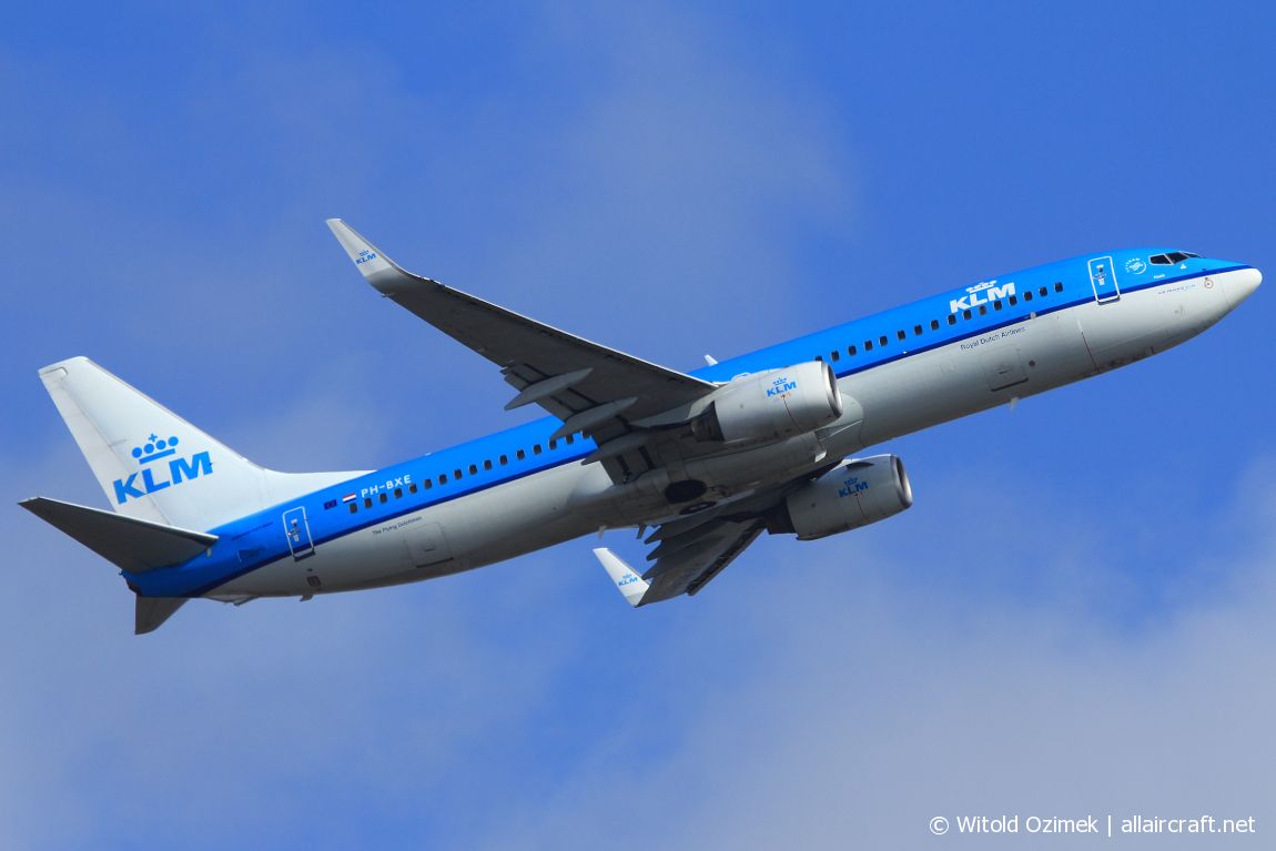 PH-BXE (29595) 2000 Boeing 737-8K2