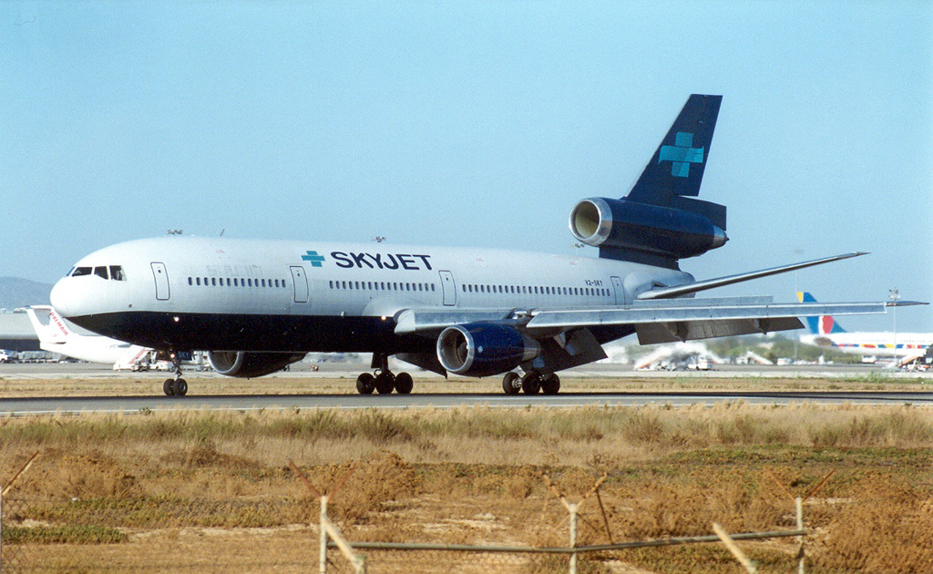 V2-SKY (48275) 1981 McDonnell Douglas DC-10-15