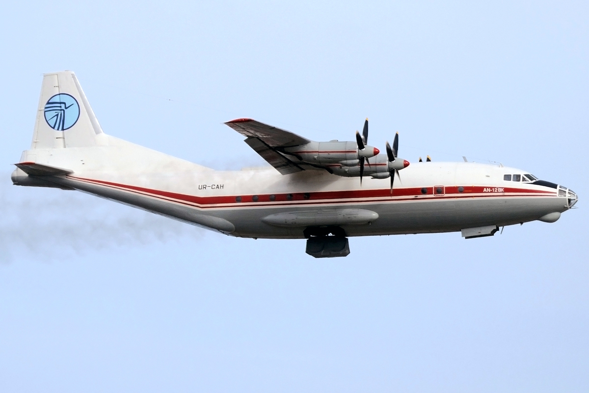 UR-CAH · Antonov An-12BK · (LPA / GCLP)