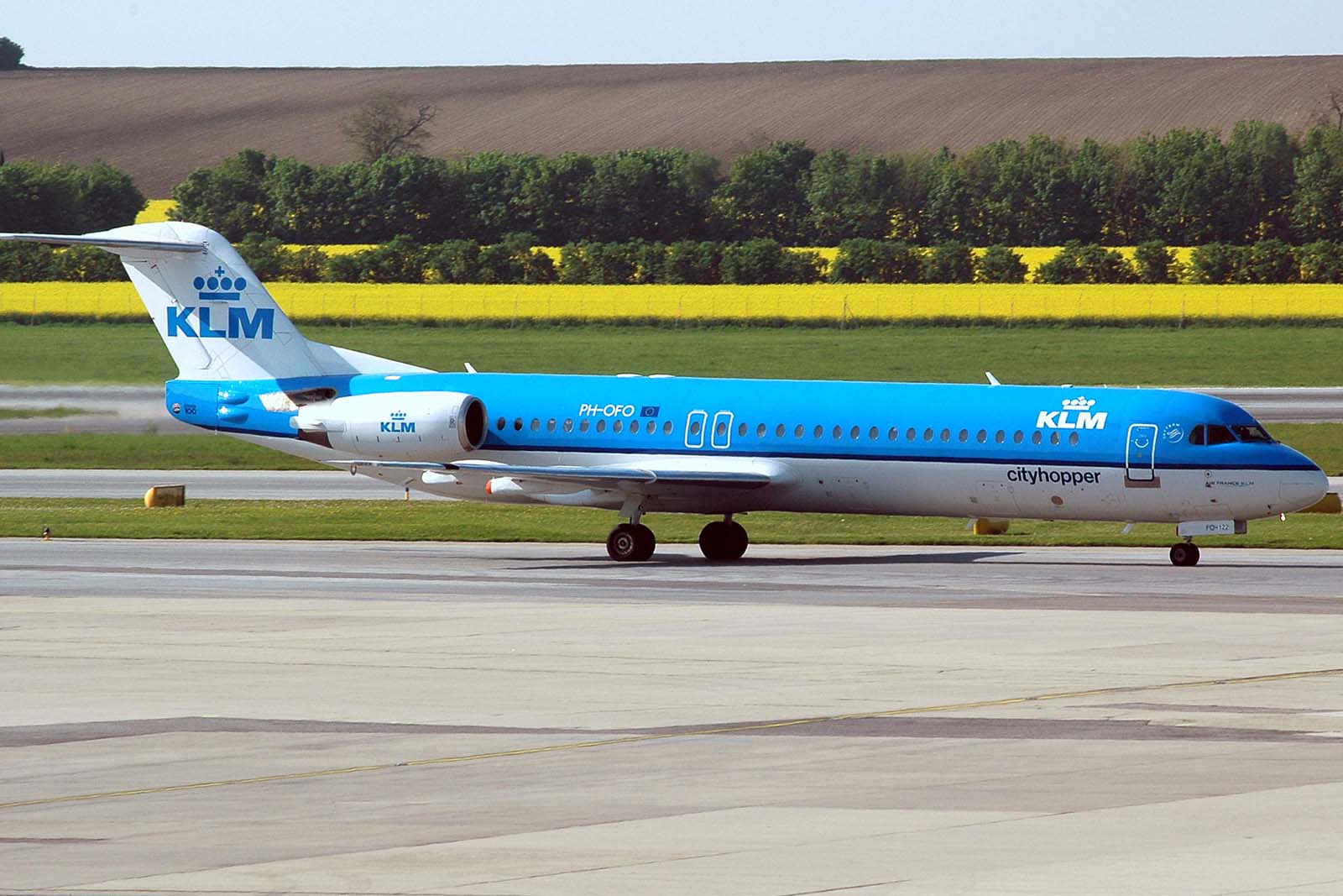 PH-OFO · Fokker 100 · (VIE / LOWW)