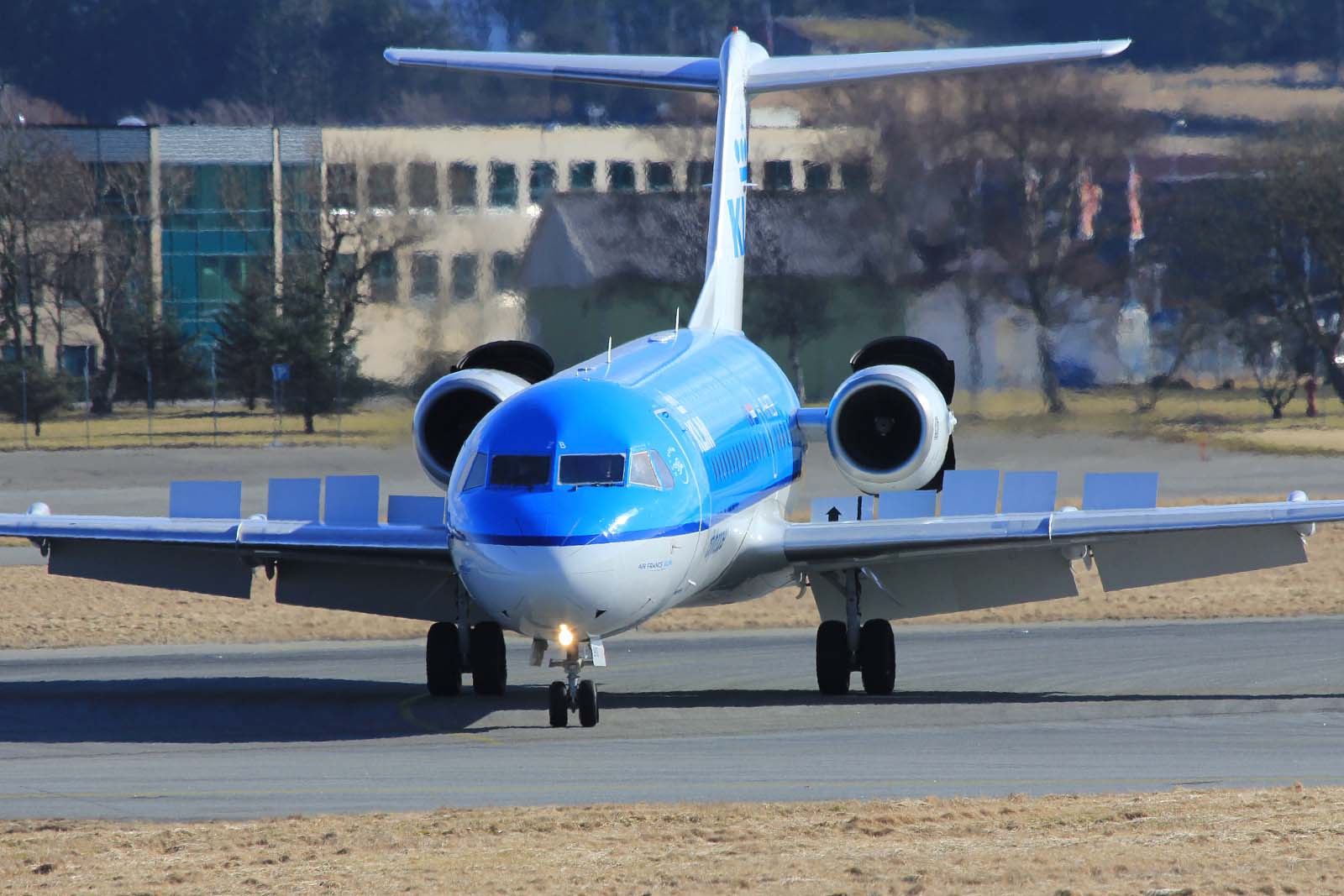 PH-KZB · Fokker 70 · (SVG / ENZV)