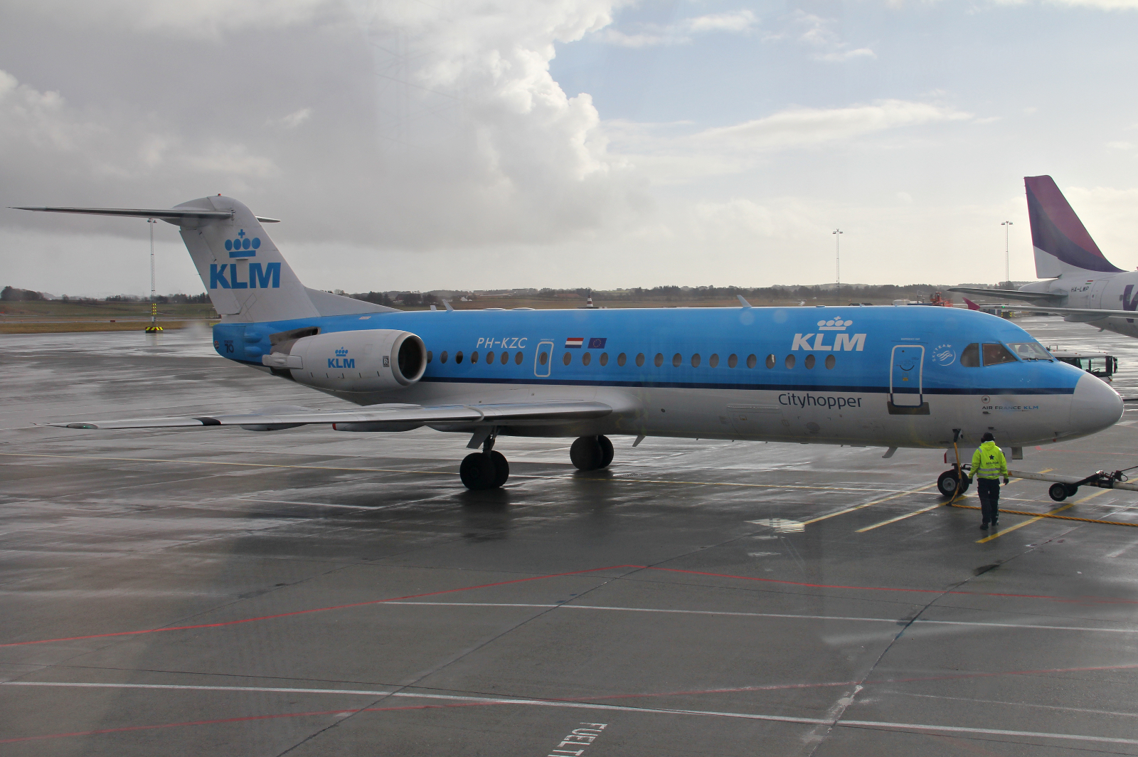 PH-KZC (11566) 1996 Fokker 70