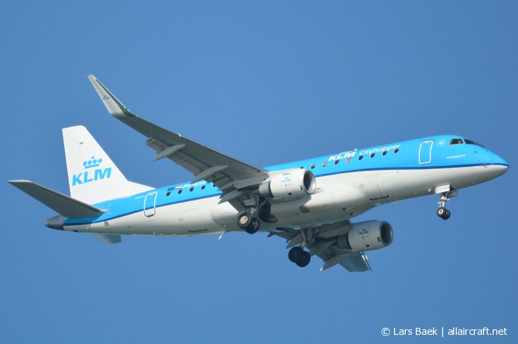 PH-EXH (17000564) Embraer 170-200STD