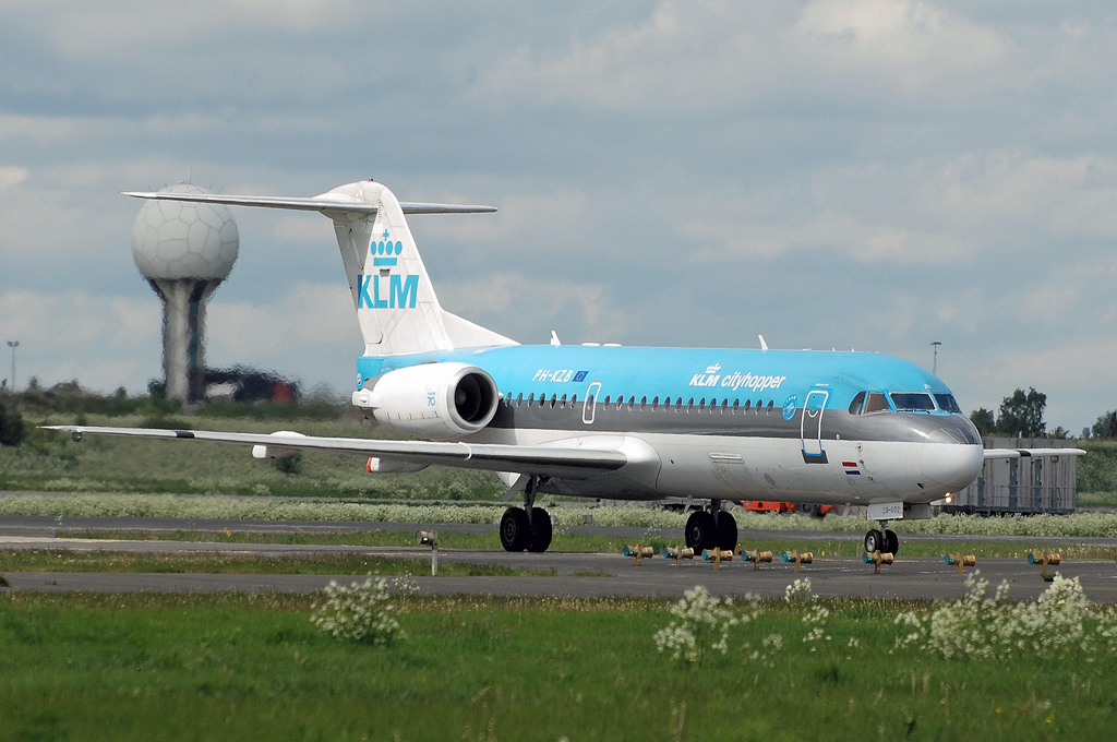 PH-KZB · Fokker 70 · (CPH / EKCH)