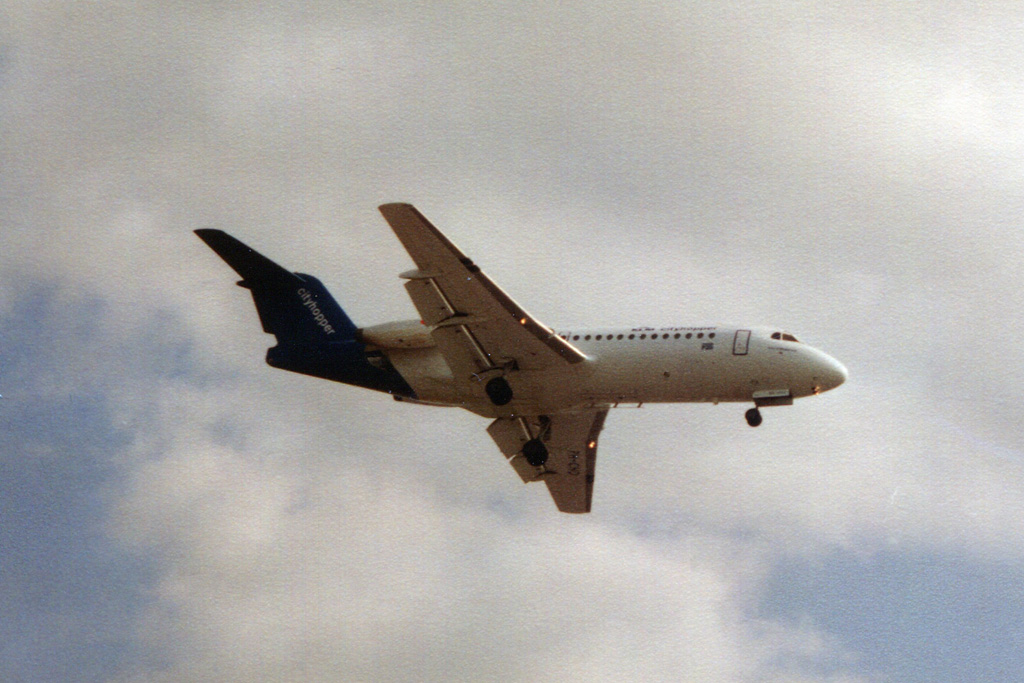 PH-CHD · Fokker F28-4000 Fellowship · (LHR / EGLL)
