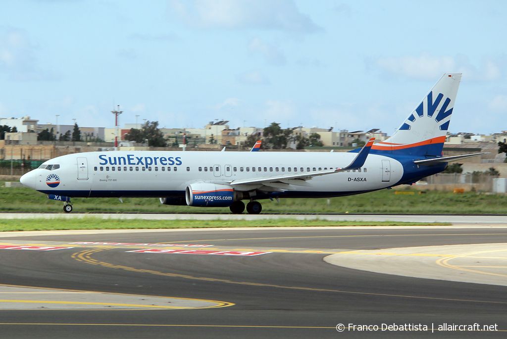 D-ASXA (28178) 1999 Boeing 737-8Z9 WL