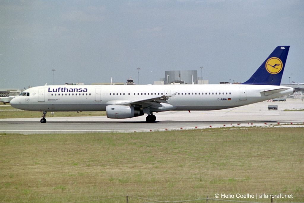 D-AIRA · Airbus A321-131 · (LIS / LPPT)