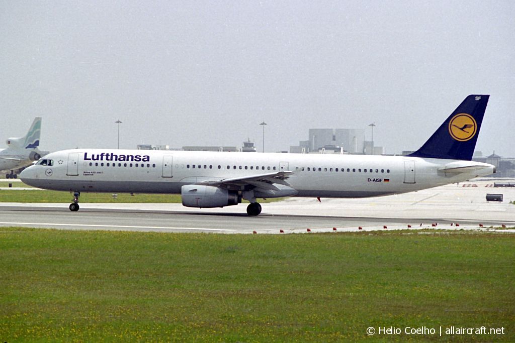 D-AISF · Airbus A321-231 · (LIS / LPPT)