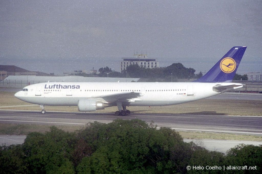D-AIAN (411) 1987 Airbus A300B4-603