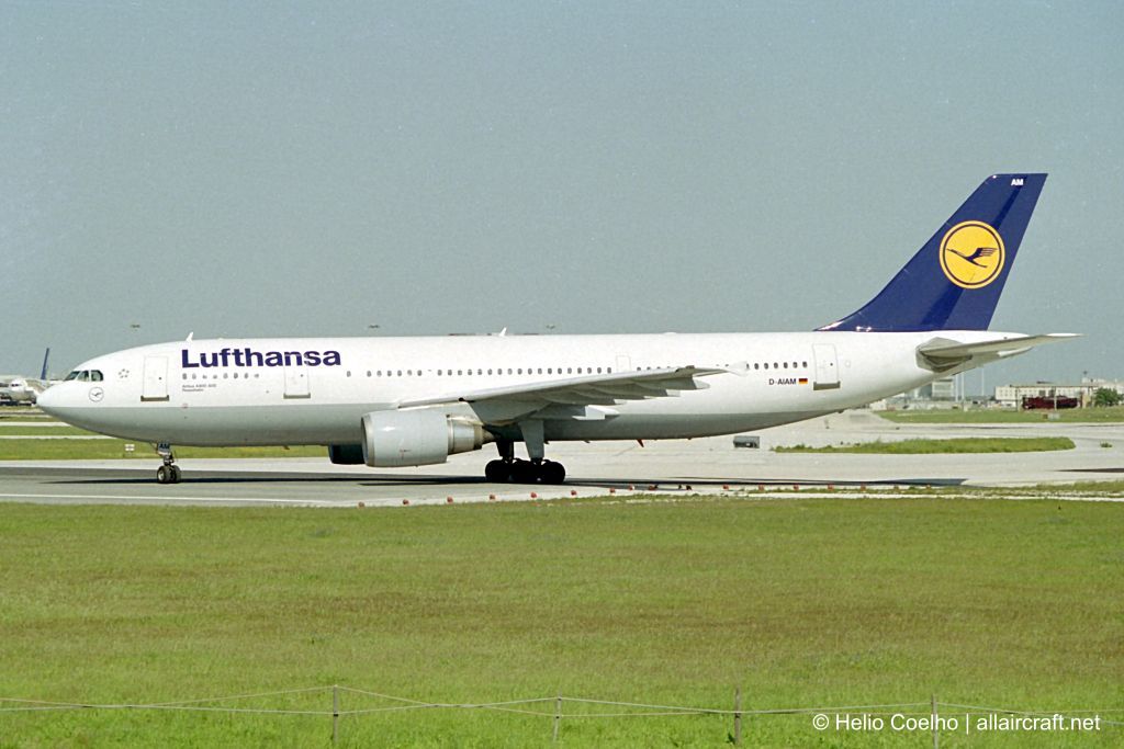 D-AIAM · Airbus A300B4-603 · (LIS / LPPT)