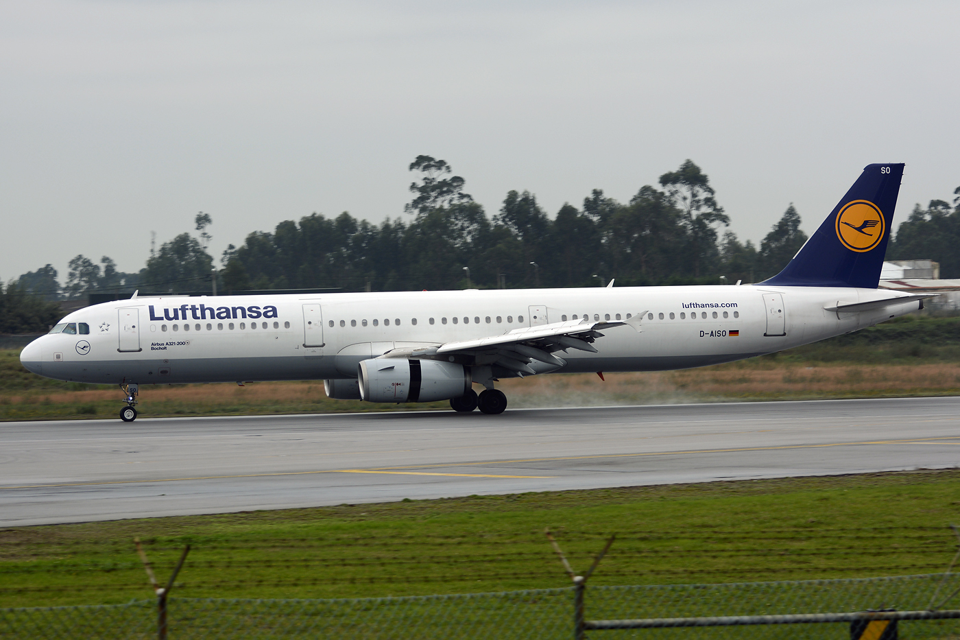 D-AISO · Airbus A321-231 · (OPO / LPPR)