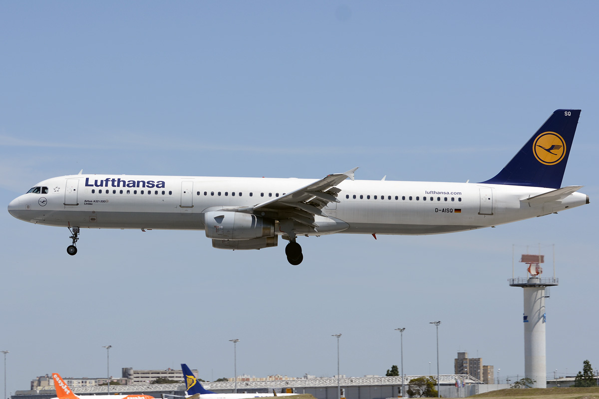 D-AISQ (3936) 2009 Airbus A321-231