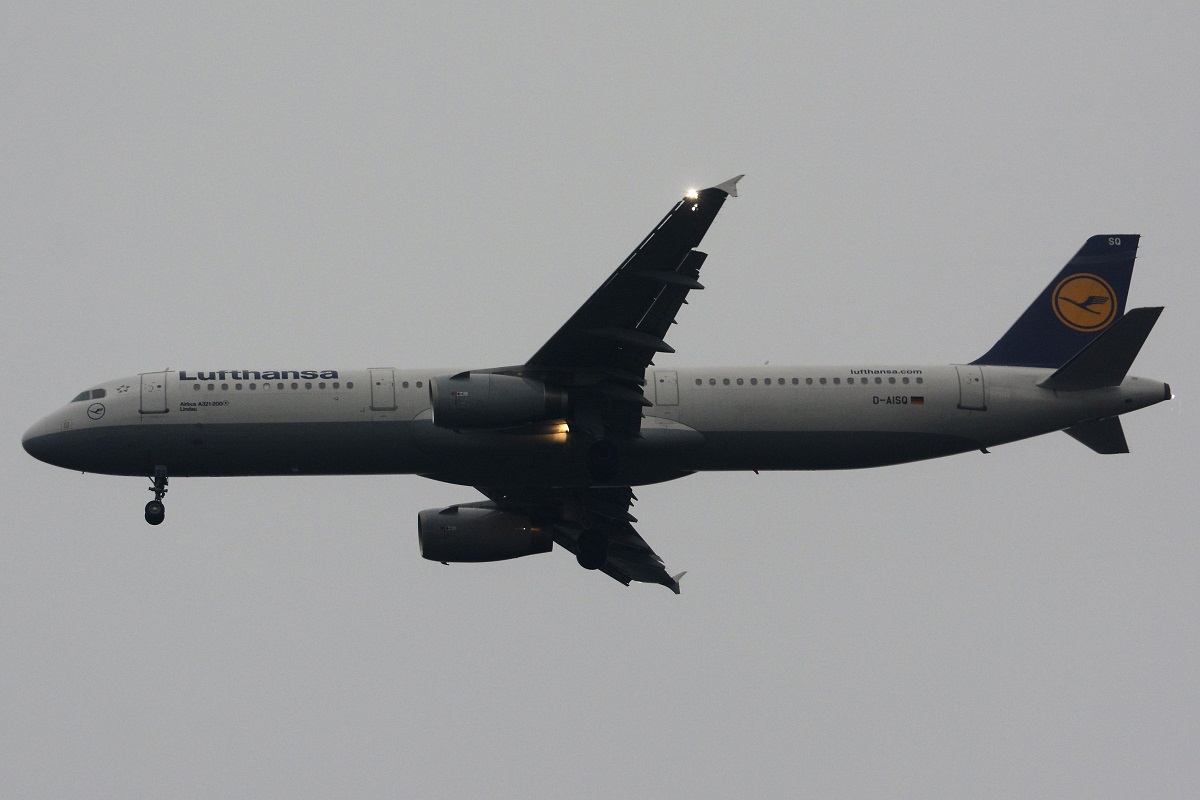D-AISQ (3936) 2009 Airbus A321-231