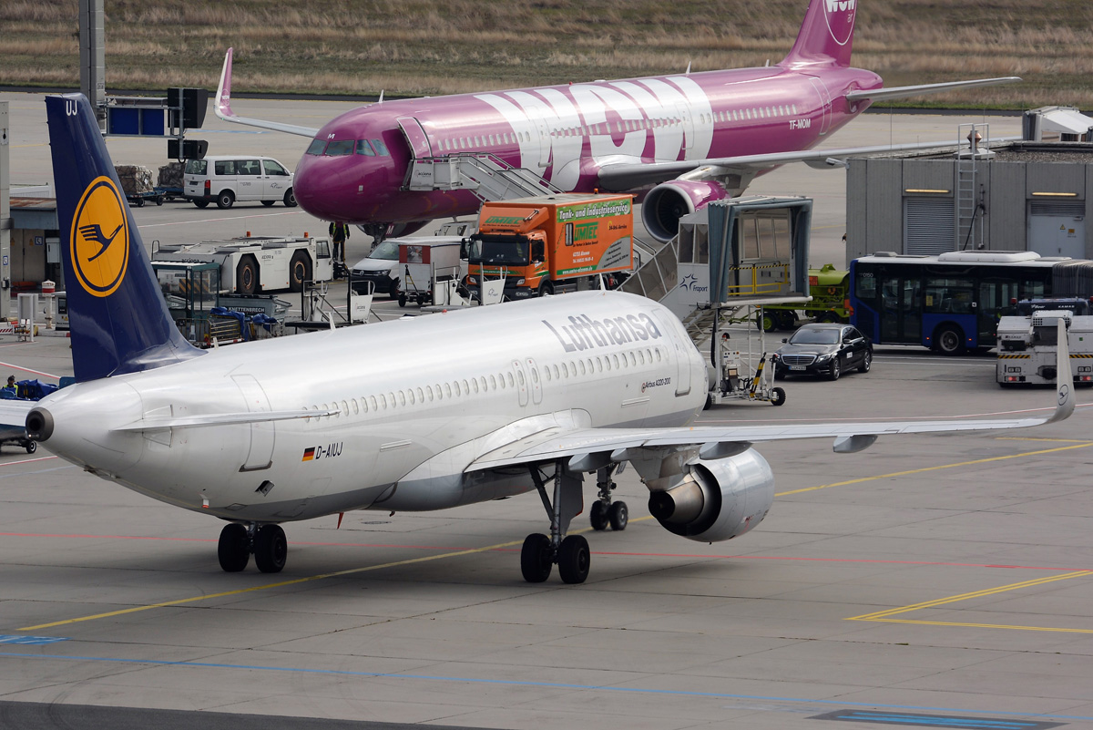 D-AIUJ · Airbus A320-214(WL) · (FRA / EDDF)