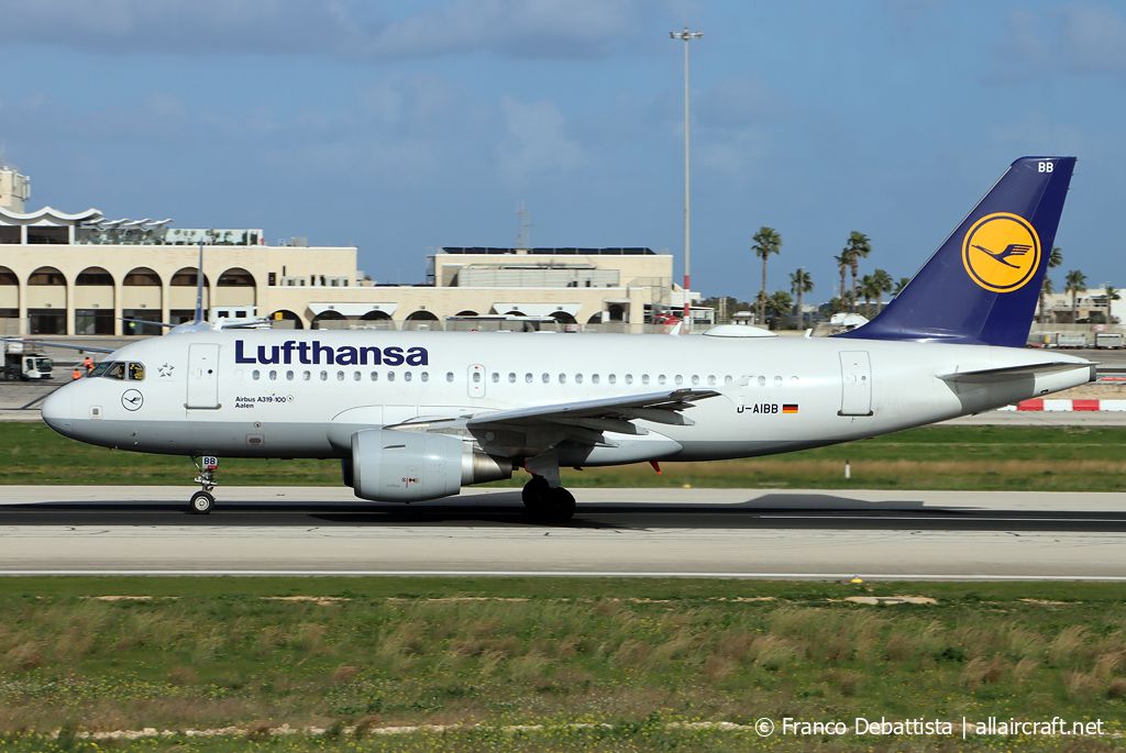 D-AIBB · Airbus A319-112 · (MLA / LMML)