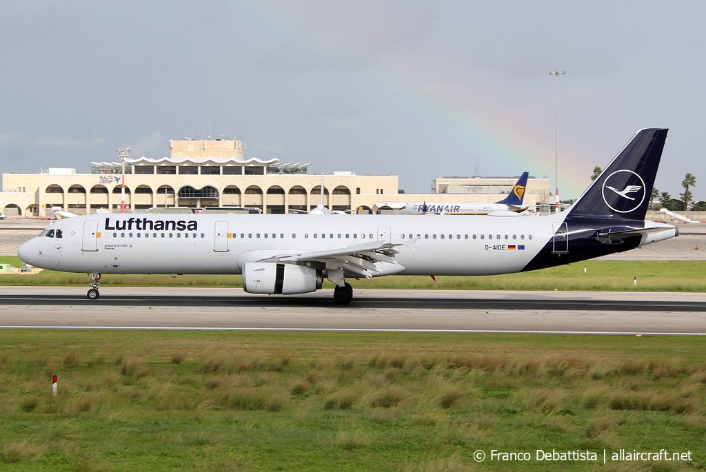 D-AIDE · Airbus A321-231 · (MLA / LMML)