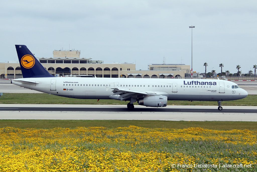 D-AIDI · Airbus A321-231 · (MLA / LMML)