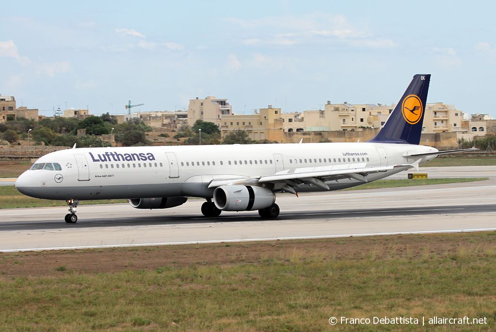 D-AIDK (4819) 2011 Airbus A321-231
