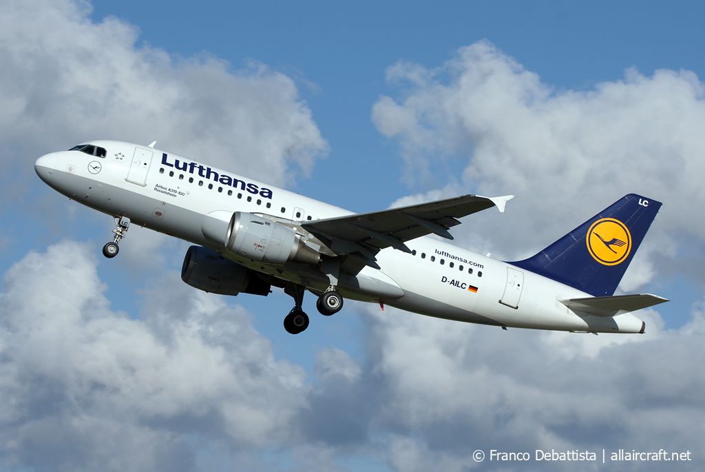 D-AILC · Airbus A319-114 · (MLA / LMML)
