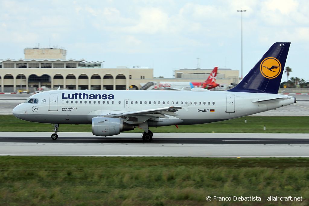 D-AILY · Airbus A319-114 · (MLA / LMML)