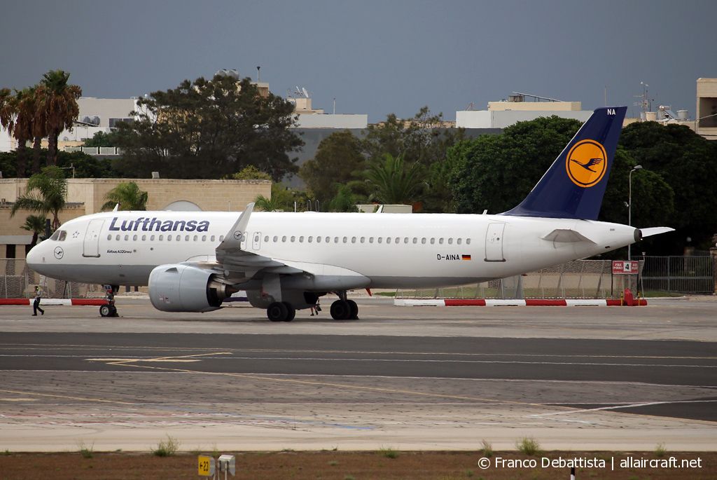 D-AINA (6801) 2015 Airbus A320-271N