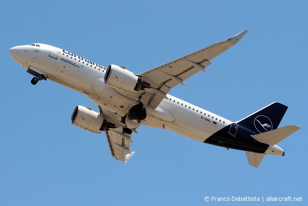 D-AINL · Airbus A320-271N · (MLA / LMML)