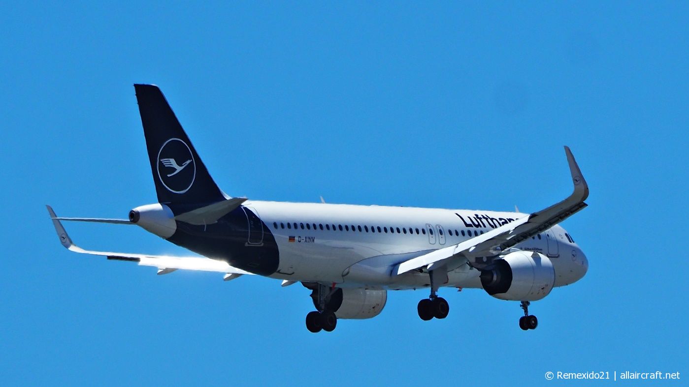 D-AINW · Airbus A320-271N · (FAO / LPFR)