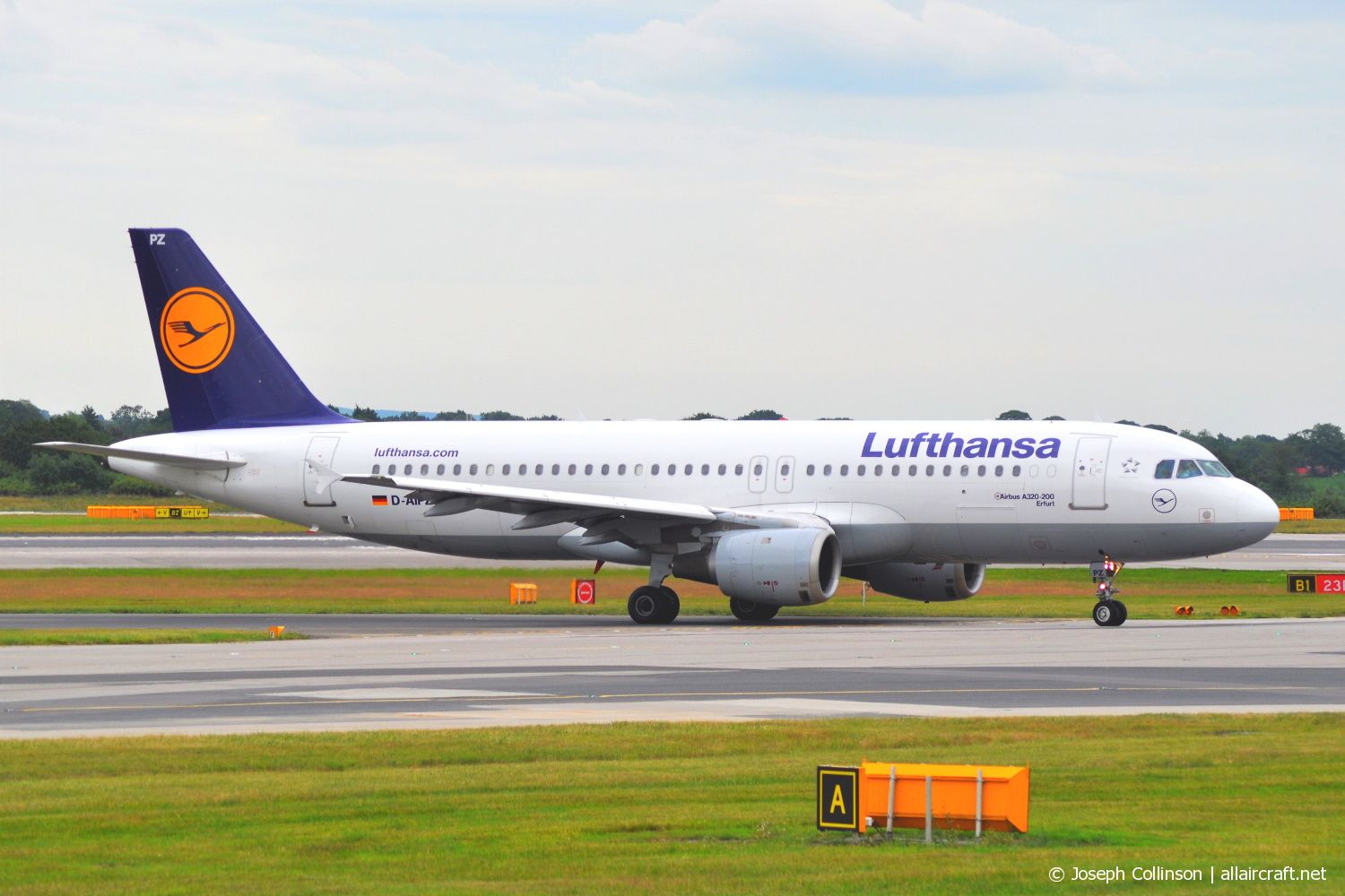 D-AIPZ (162) 2000 Airbus A320-211