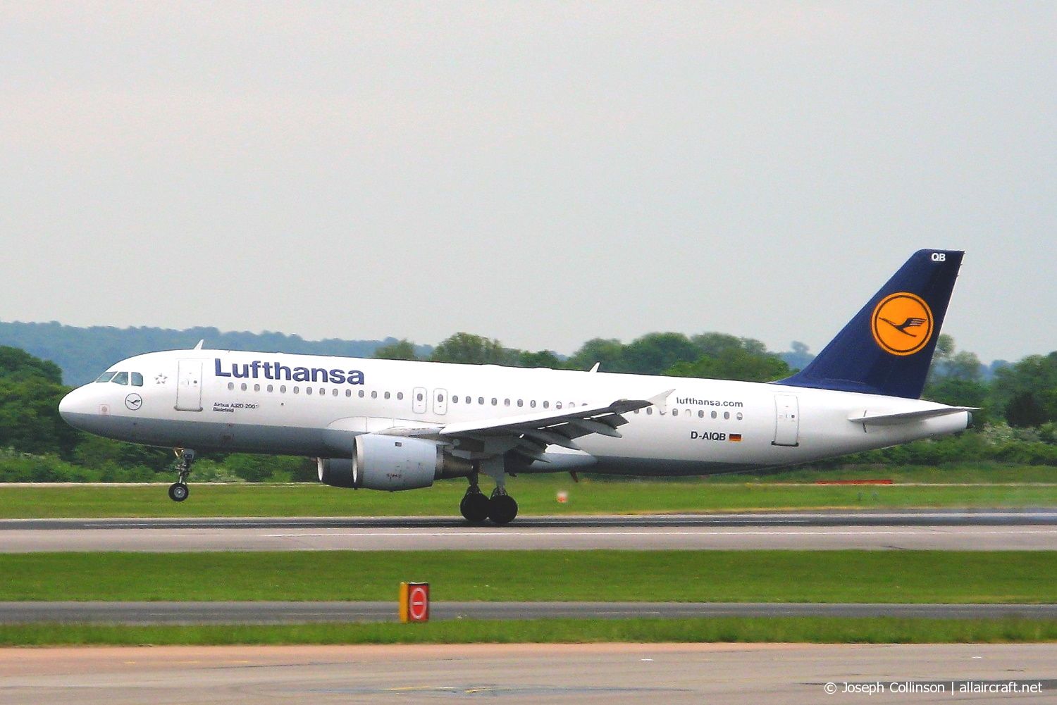 D-AIQB (200) 1991 Airbus A320-211