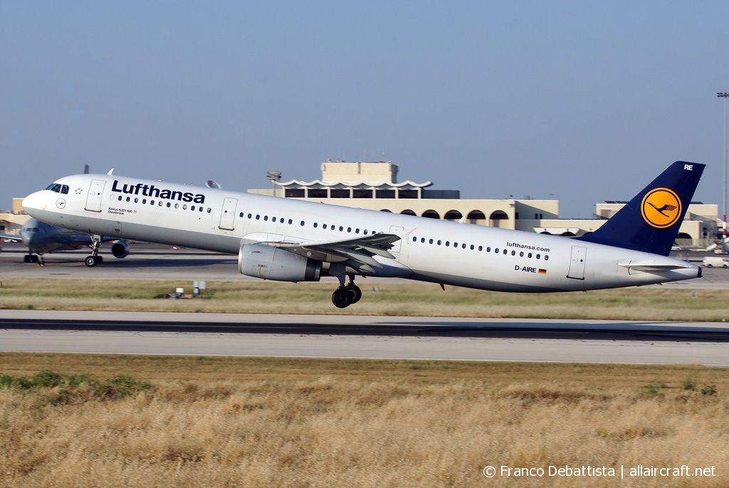 D-AIRE (484) 1994 Airbus A321-131