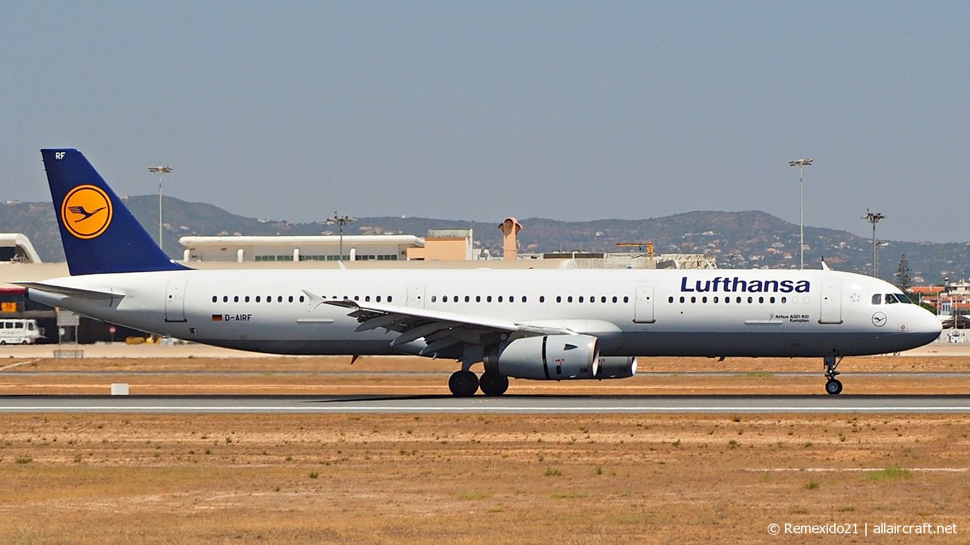 D-AIRF · Airbus A321-131 · (FAO / LPFR)