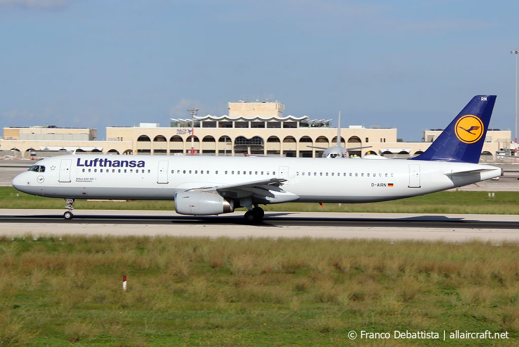 D-AIRN · Airbus A321-131 · (MLA / LMML)