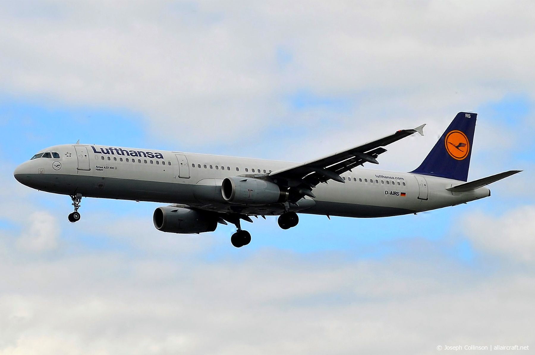 D-AIRS · Airbus A321-131 · (LHR / EGLL)