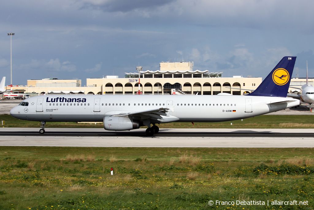 D-AIRM (518) 1994 Airbus A321-131