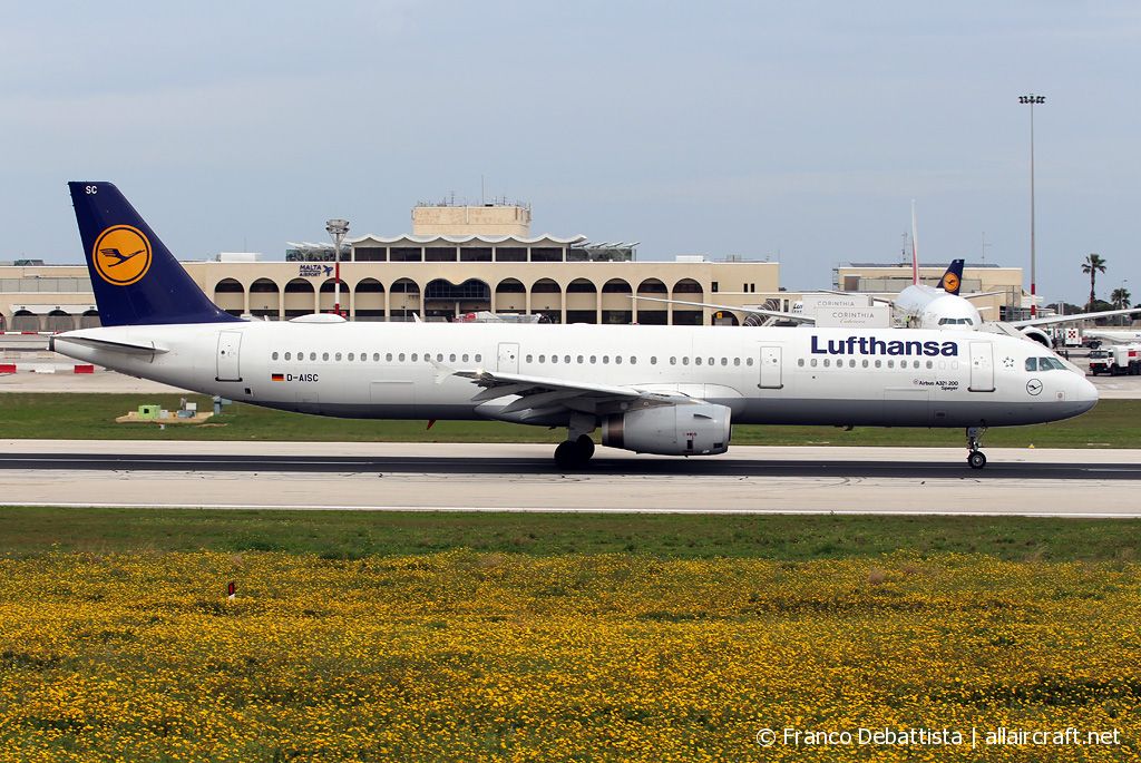 D-AISC (1161) 1999 Airbus A321-231
