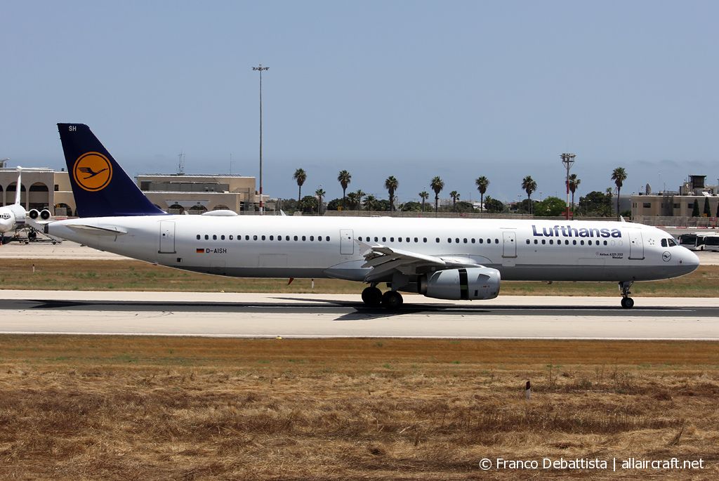 D-AISH · Airbus A321-231 · (MLA / LMML)