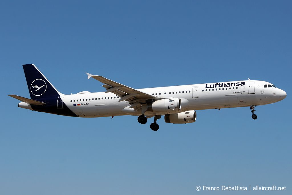 D-AISK (3387) 2008 Airbus A321-231