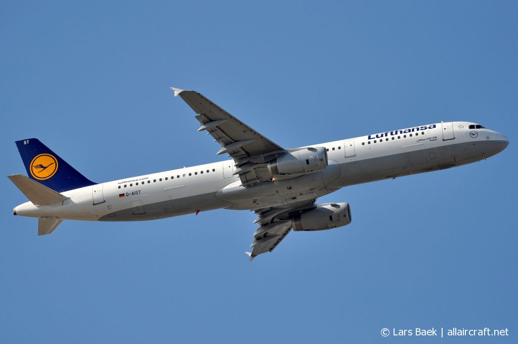 D-AIST · Airbus A321-231 · (CPH / EKCH)