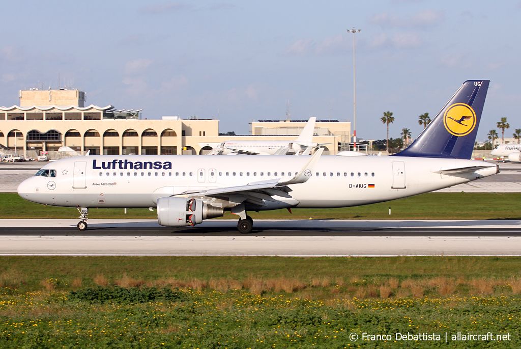 D-AIUG · Airbus A320-214(WL) · (MLA / LMML)
