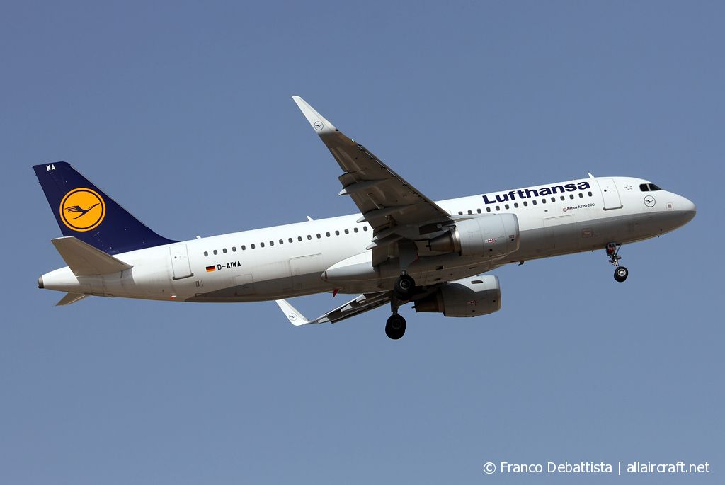 D-AIWA (7681) 2017 Airbus A320-214(WL)
