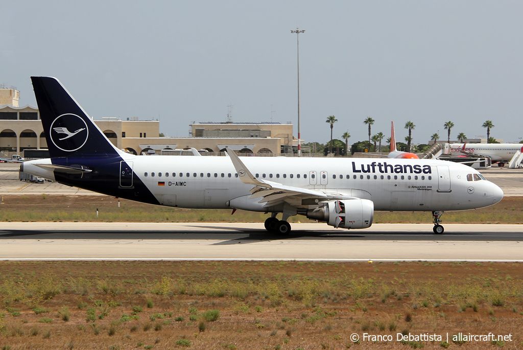 D-AIWC · Airbus A320-214(WL) · (MLA / LMML)