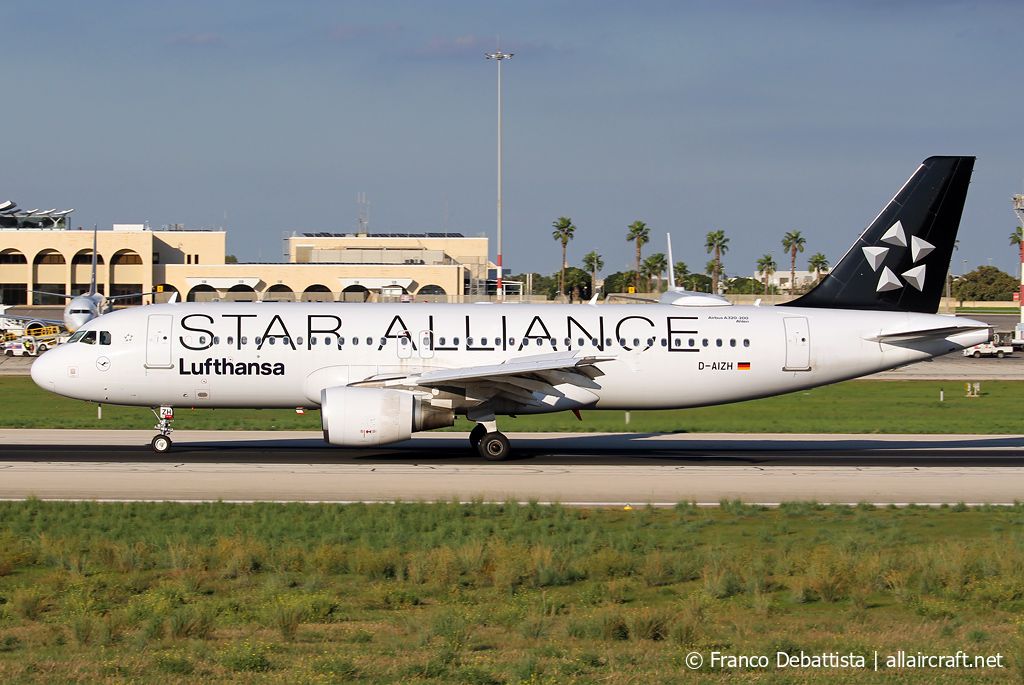D-AIZH · Airbus A320-214 · (MLA / LMML)