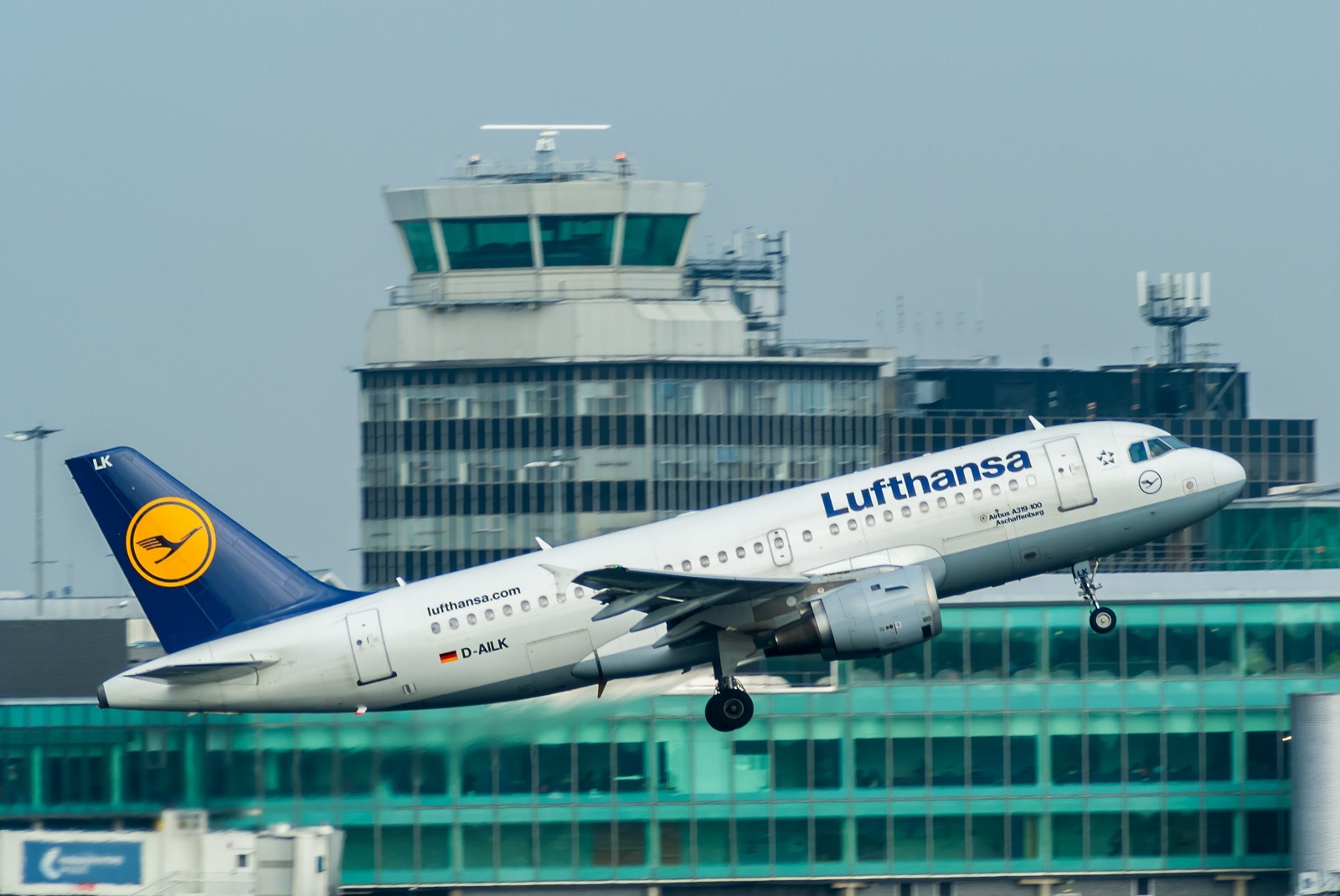 D-AILK · Airbus A319-114 · (MAN / EGCC)
