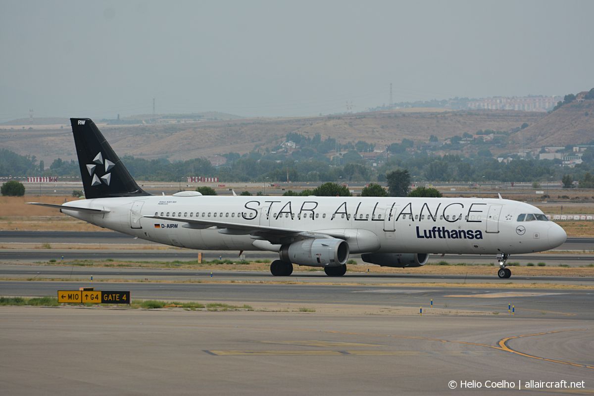 D-AIRW (699) 1997 Airbus A321-131