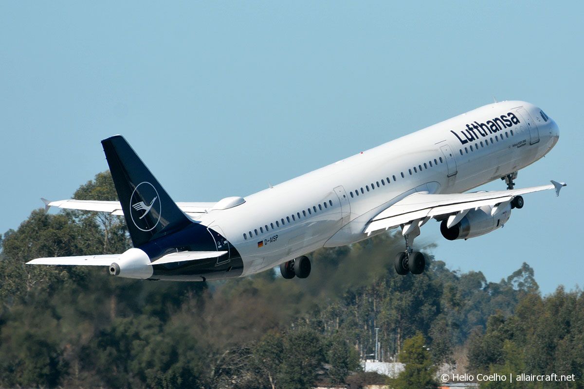 D-AISP (3864) 2009 Airbus A321-231