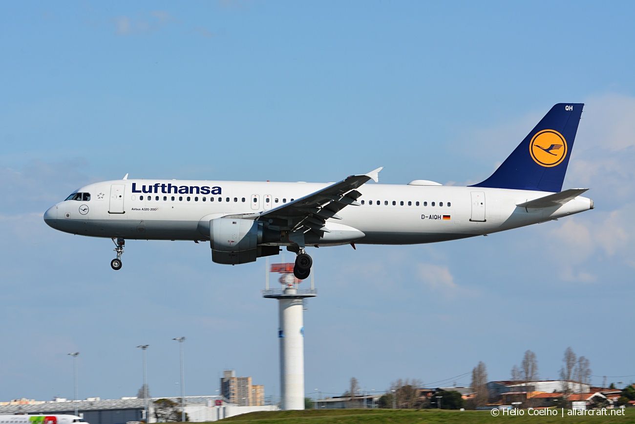 D-AIQH · Airbus A320-211 · (LIS / LPPT)