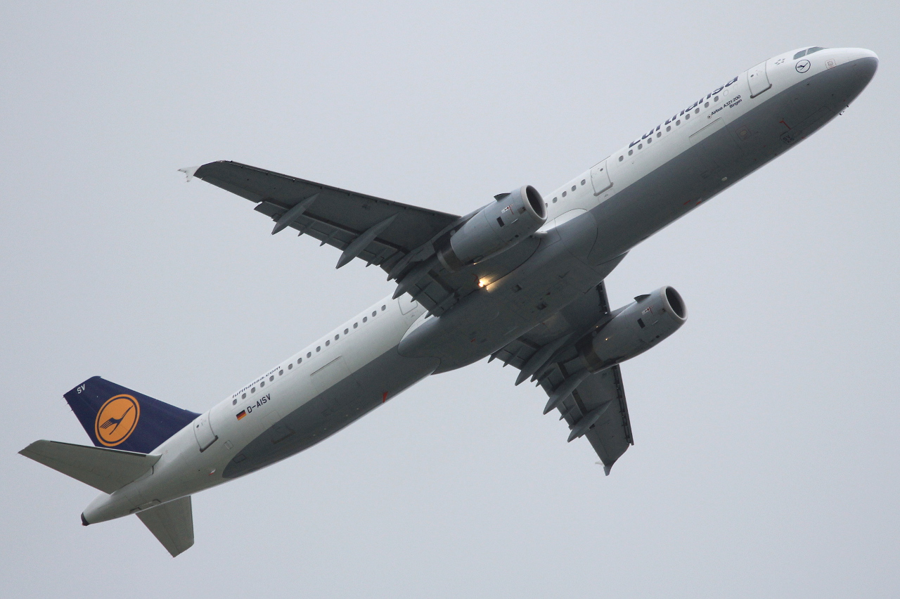 D-AISV · Airbus A321-231 · (FCO / LIRF)