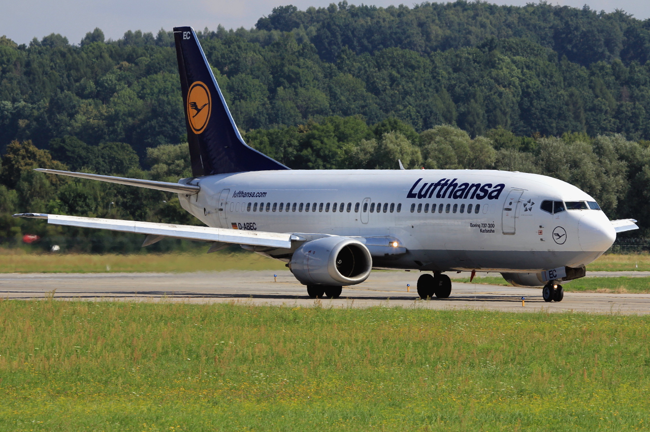 D-ABEC · Boeing 737-330 · (KRK / EPKK)