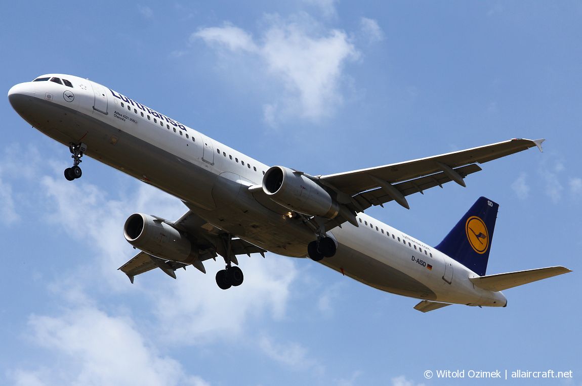D-AISD · Airbus A321-231 · (FCO / LIRF)
